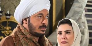 مسلسل
      حكيم
      باشا
      الحلقة
      7:
      مصطفى
      شعبان
      يصطحب
      زوجته
      وابنه
      إلى
      القصر - ترند نيوز